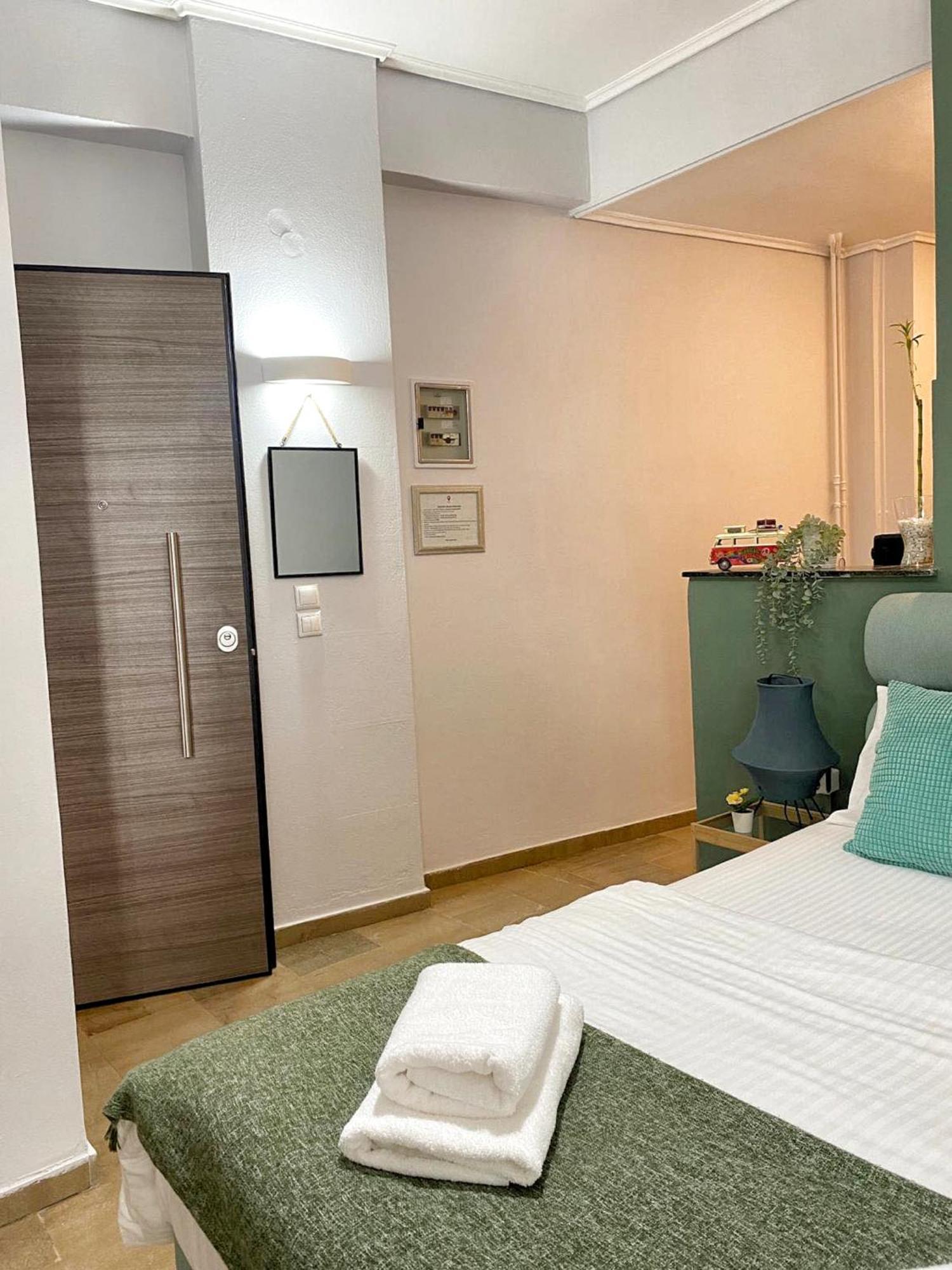 Check Point - Museum Apartment เอเธนส์ ภายนอก รูปภาพ